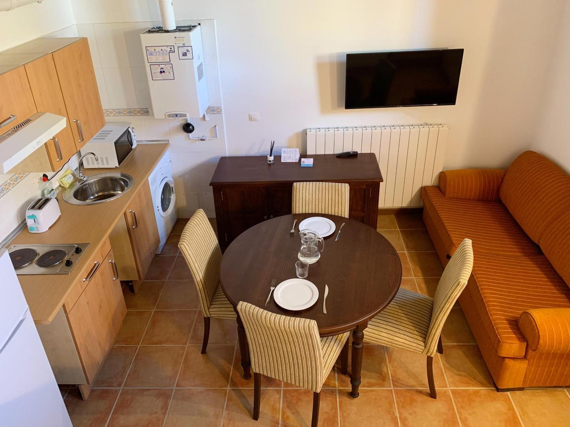 Apartamentos Jaca Mirador De Badaguas 3000 外观 照片