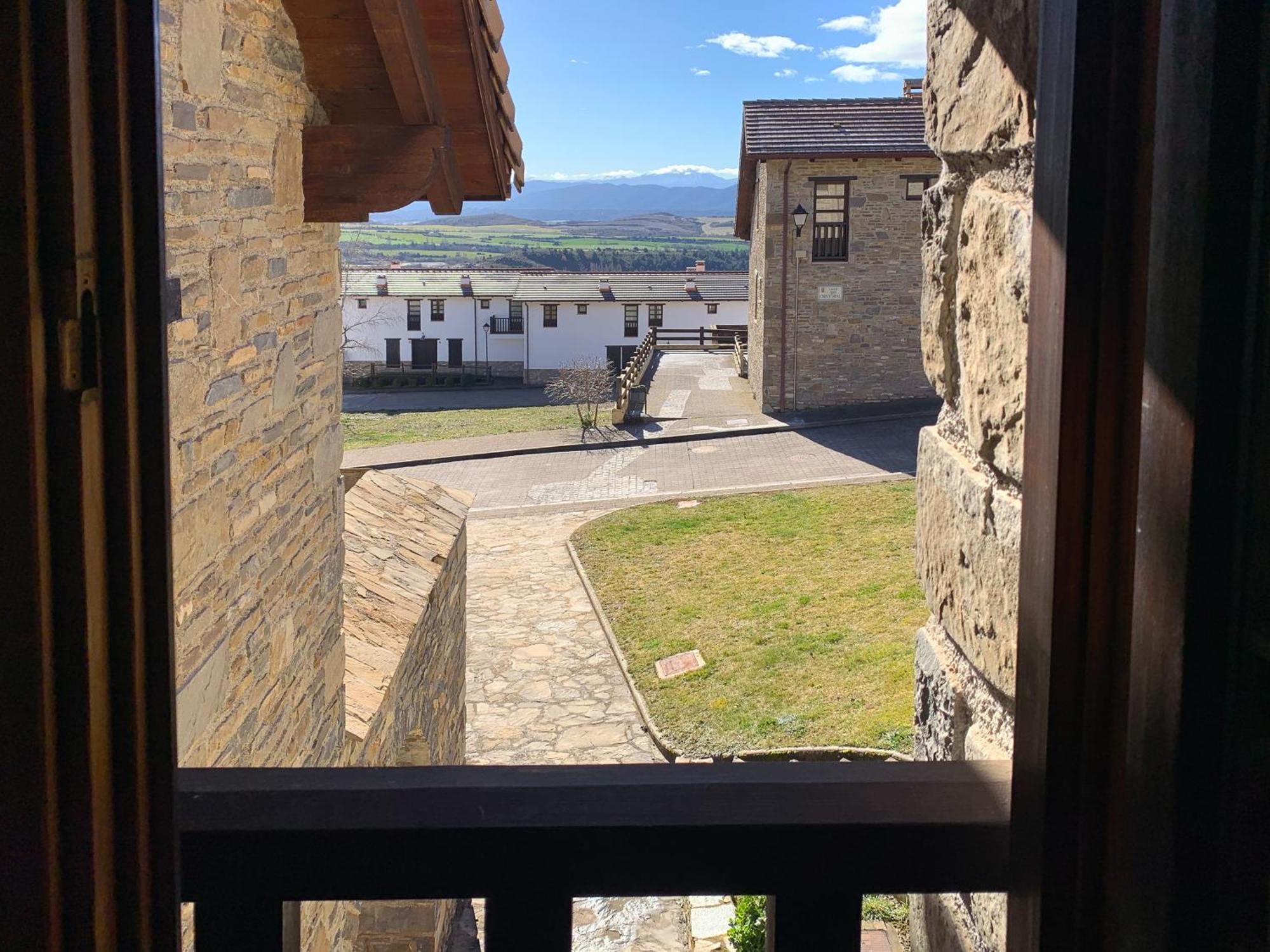 Apartamentos Jaca Mirador De Badaguas 3000 外观 照片