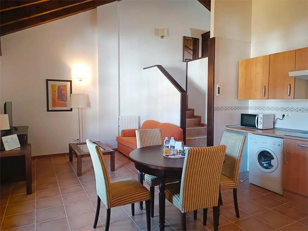 Apartamentos Jaca Mirador De Badaguas 3000 外观 照片